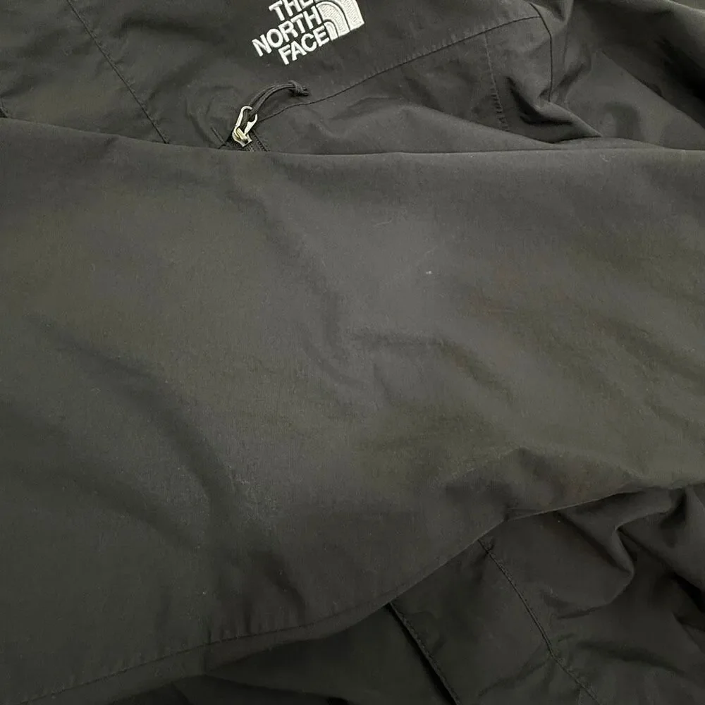 The North Face Quest Rain Wind Black Jacket Adjustable Zip Up Men’s US Size L